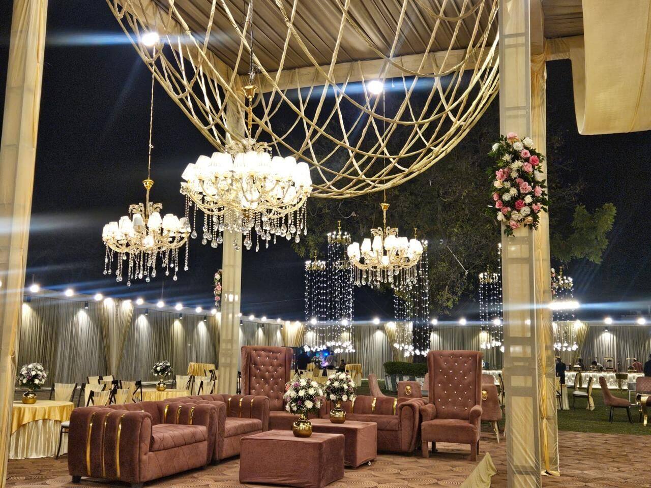 Saraswati Evender destination wedding planning team